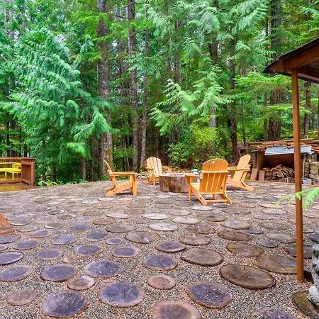 Adorable A-Frame Cabin, Steps To Lake Cushman!